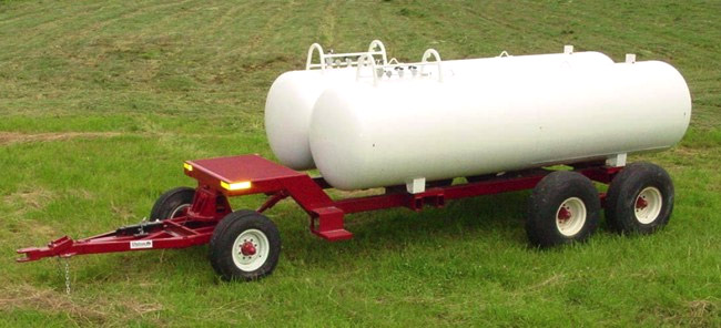 inset-wndt1000-dual-tank-wagon WNDT 1000 Dual Tank Wagon